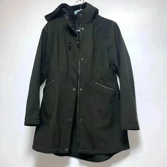 FrenchConnection Hooded Raincoat,green dark color size M, water resistant finish - Picture 3 of 13